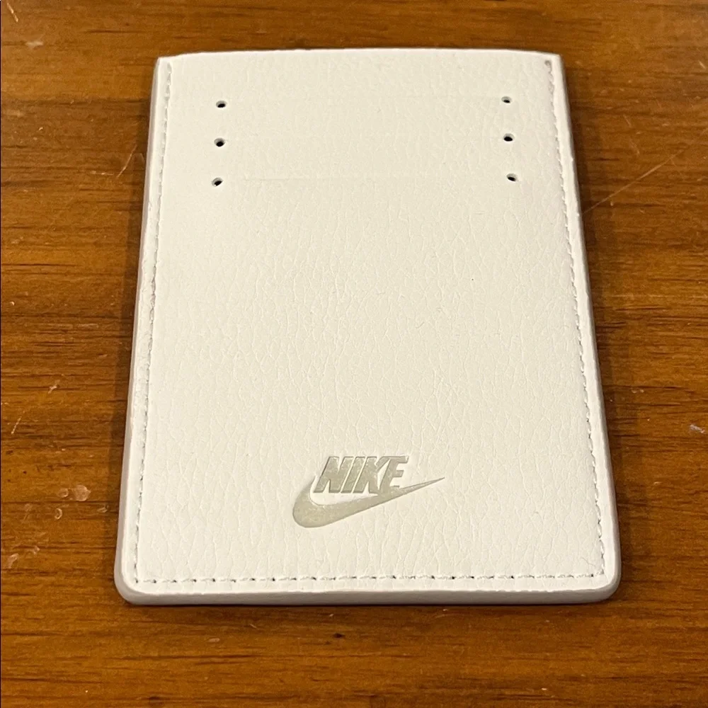 Nike Air Max 90 Card Case Wallet new white silver Polyurethane.